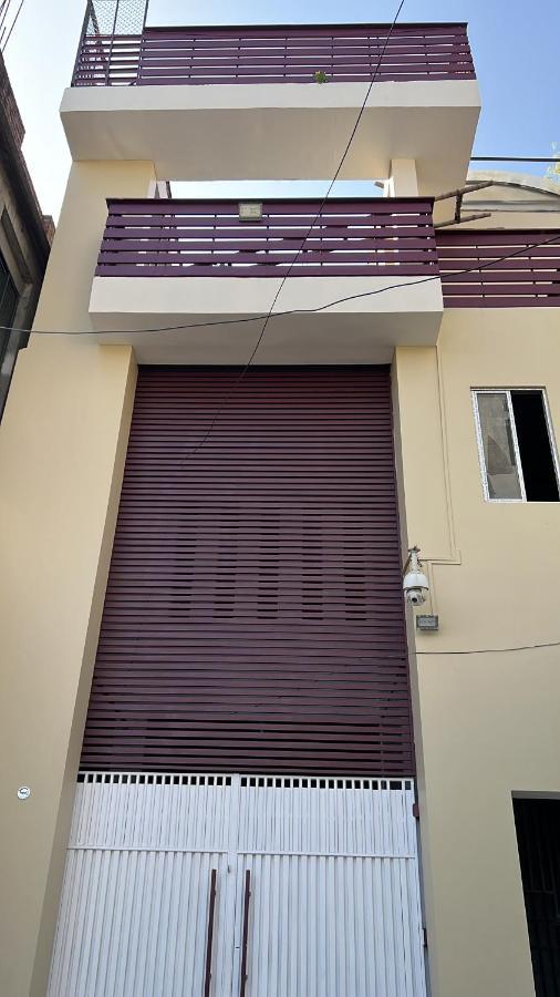 Iranyai Homestay Imphal Zewnętrze zdjęcie