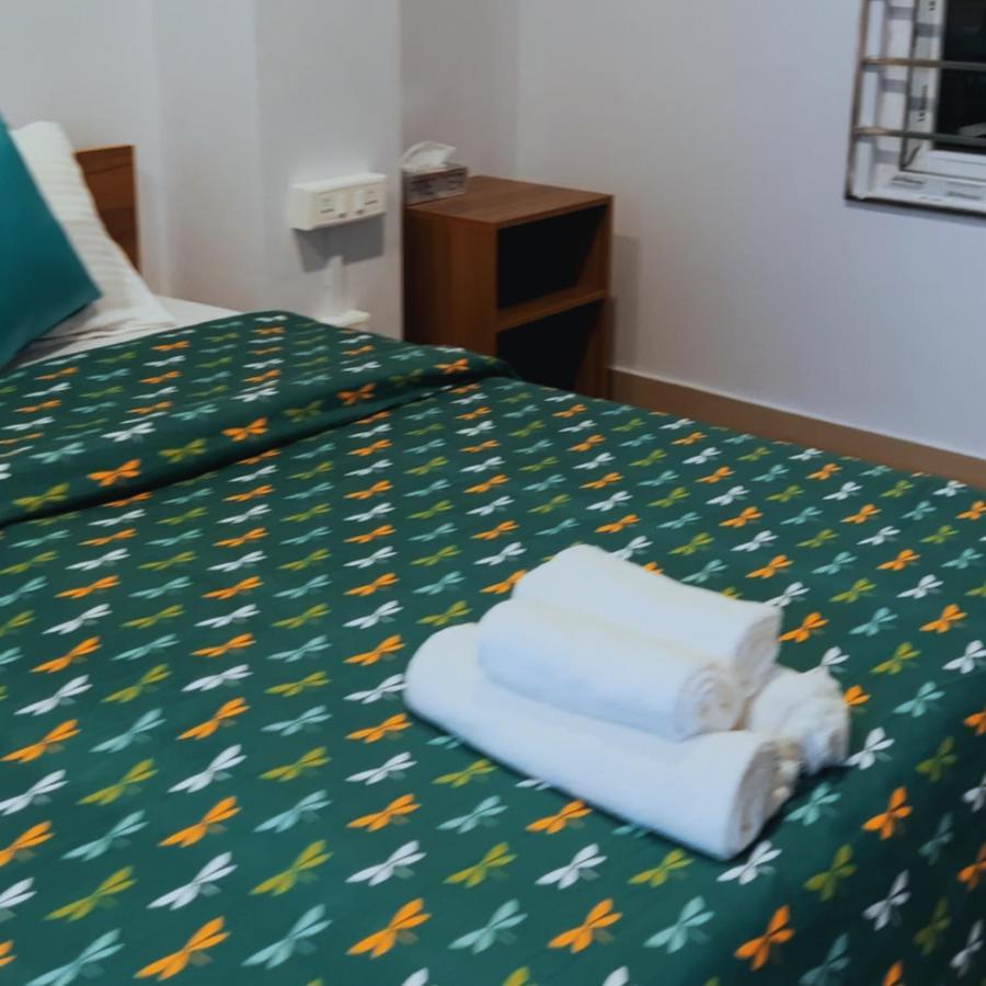 Iranyai Homestay Imphal Zewnętrze zdjęcie