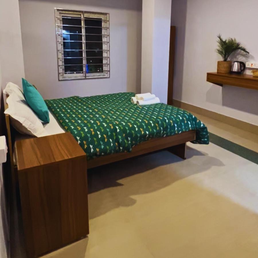Iranyai Homestay Imphal Zewnętrze zdjęcie